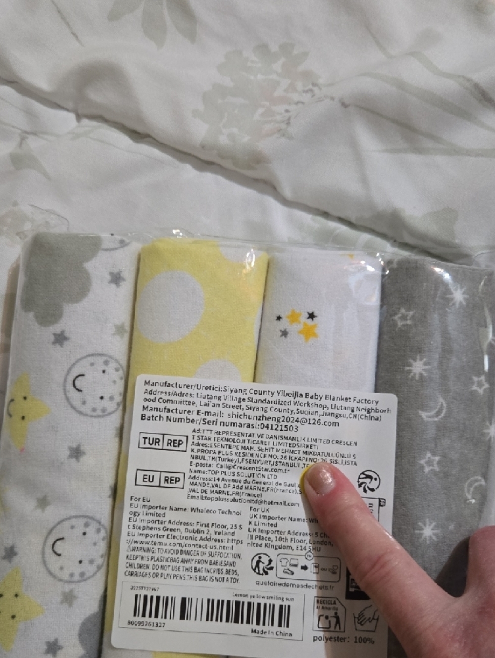 Baby Muslin Swaddle Blankets - Yellow & Gray Star and Moon Designs - Picture 2 of 2